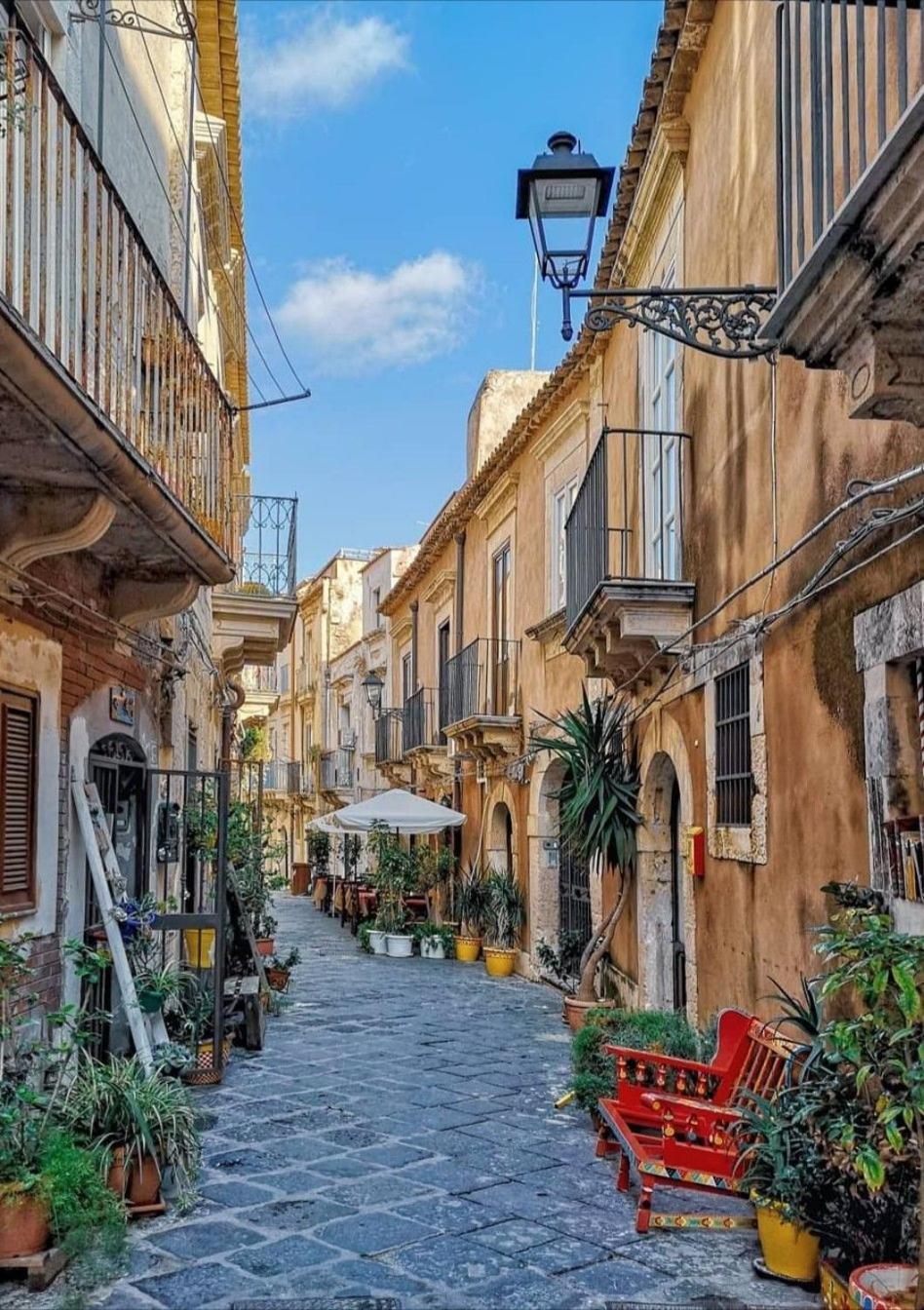 Simona'S Home Ortigia Сиракузы Экстерьер фото